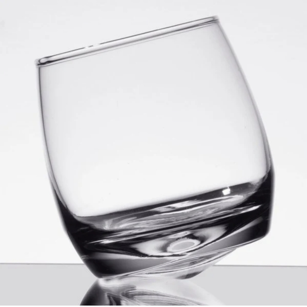 Rocker Wobble Whiskey Glasses. Set of 6. Great condition. Glass. Bar theme